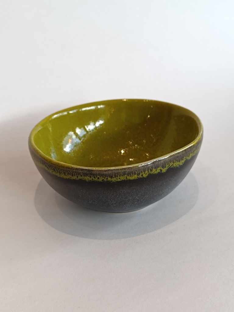 Bol ovale small 10x11 cm Miro basalt & verde