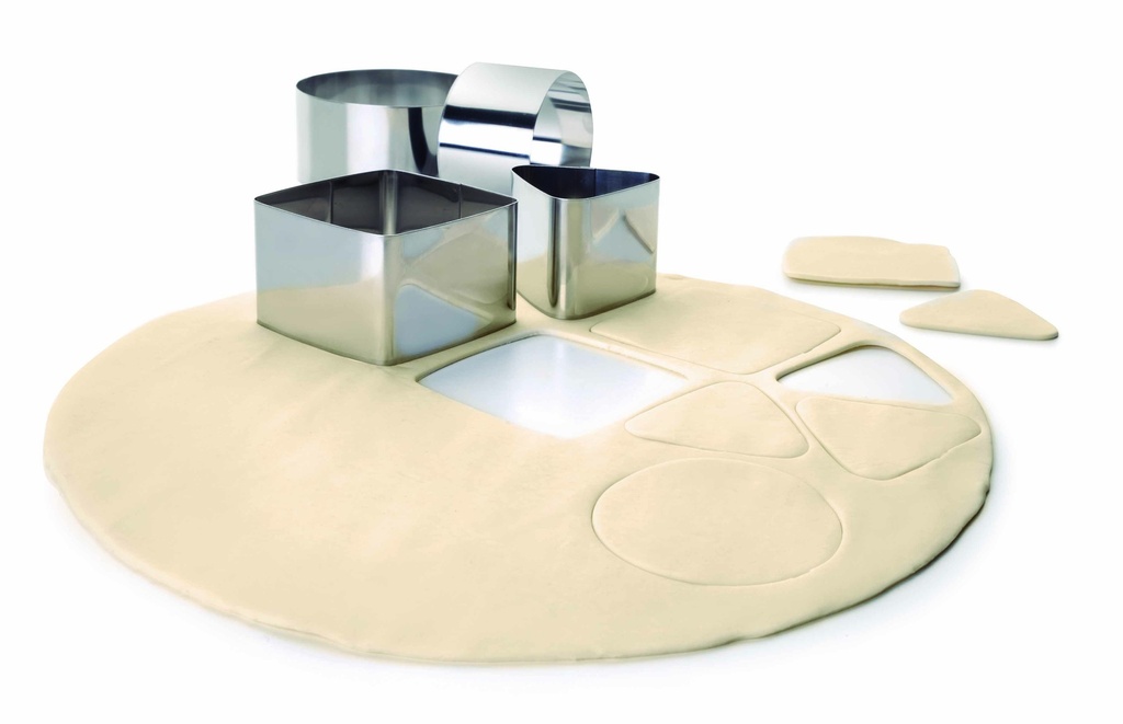 Set 4 emportes pièces divers